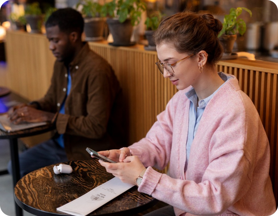 People using AI-powered hotel booking